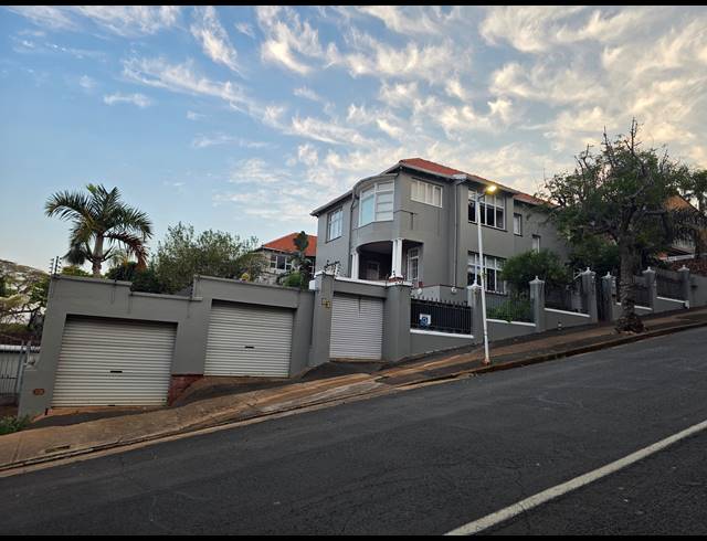 5 BEDROOM SECTIONAL TITLE FOR SALE IN MUSGRAVE
